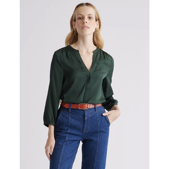 Quince Tops - Quince Silk Pleat Back Shirt Top Blouse Career sz XS Women's Forest Green NWT